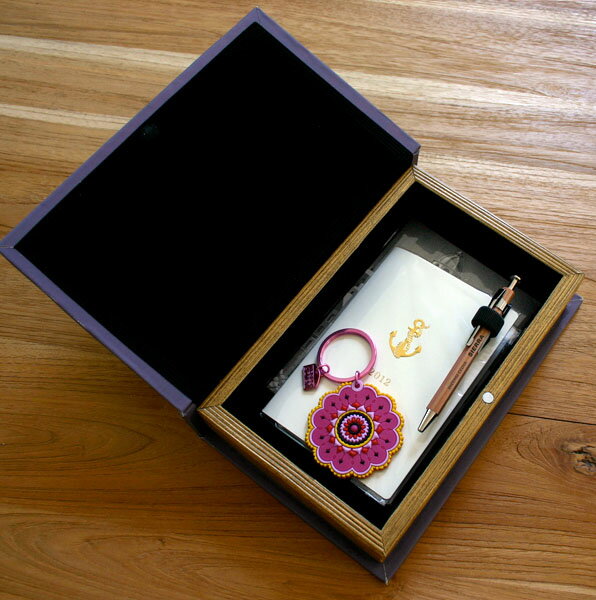 Secret Book (M) (シークレットブック Mサイズ) 0400-zk-SD-3024