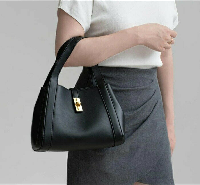 樂天商城 - ハンドバッグ レディース 2way ショルダーバッグ レディース 斜めがけバッグ 通勤バッグ セレモニーバッグ カバン 手提げバッグ フォーマルバッグ バッグ ママ 鞄 フォーマル 大人 かわいい カジュアル ビジネス 通勤 入学式 入園式 卒業式 黒 ブラック 送料無料