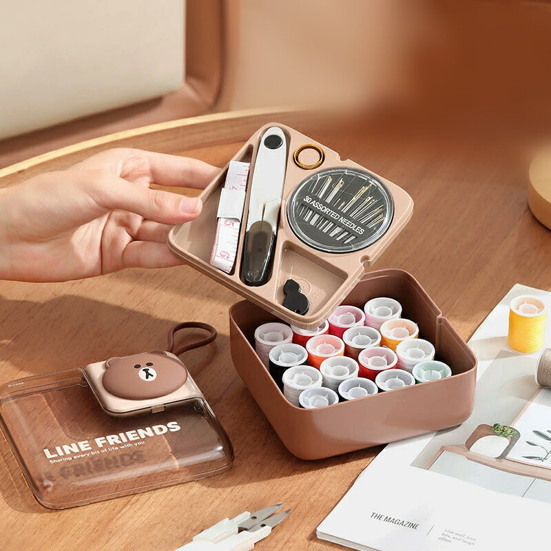 【10%OFFクーポン配布中！】裁縫セット ソーイングセット 家庭科 手芸セット 出張用 持ち運び コンパク..