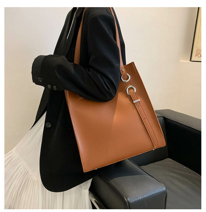 【15%OFFクーポン配布中！】トートバッグ レディース 肩掛け バッグ 無地 大きめ ファスナー付き 縦型 トート バッグ 手提げ シンプル 大人 オフィス カジュアル フォーマル 大人 女子 通勤 通学 通勤バッグ 通学バッグ おしゃれ 合成皮革 黒 ブラック 送料無料