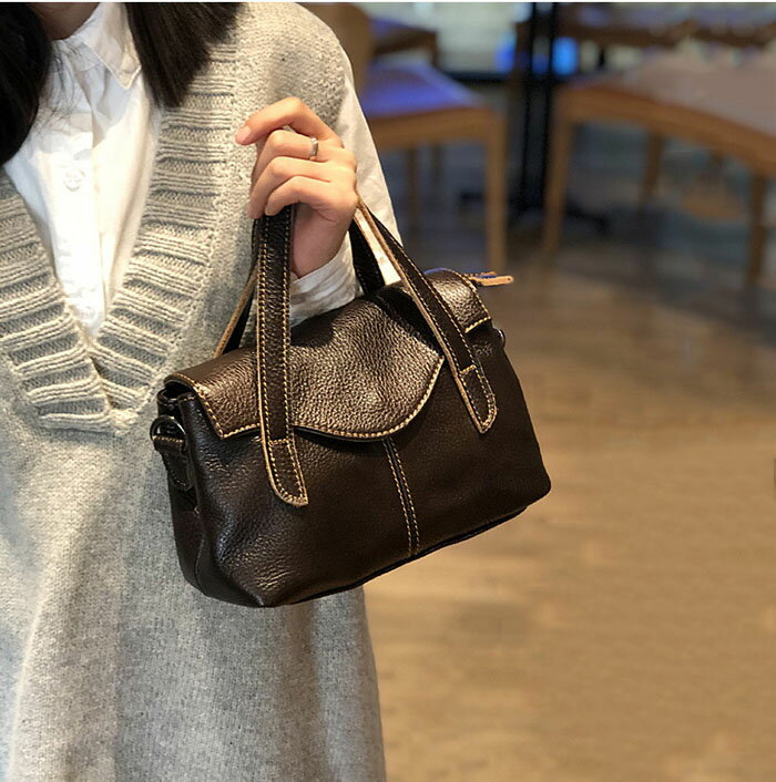 樂天商城 - 【15%OFFクーポン配布中！】本革 ショルダーバッグ レディース 斜めがけ 2way ハンドバッグ 上品 手提げバッグ きれいめ 革 レザー 通勤 フォーマル オフィスカジュアル きれいめ オケージョン 高見え 大人 おしゃれ プレゼント ギフト 黒 ブラック コーヒー色