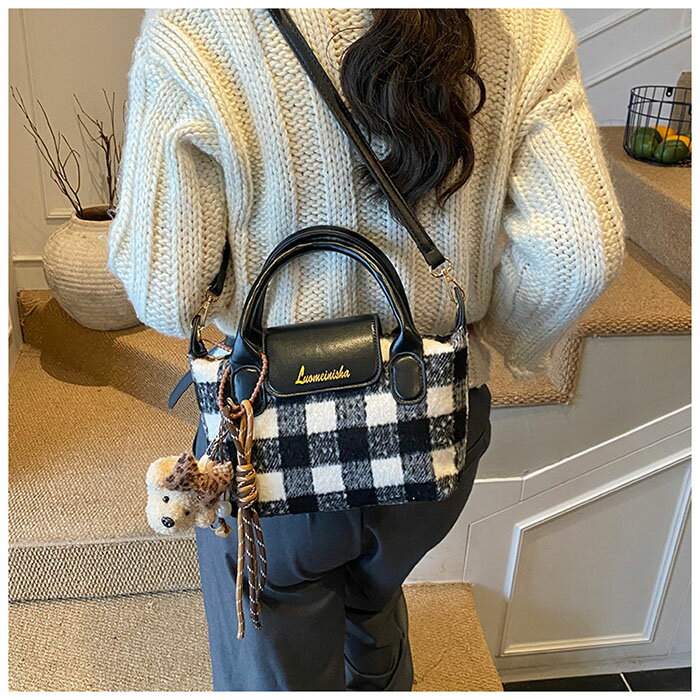 ハンドバッグ レディース ツイード風 チェック柄 ショルダーバッグ 2way バッグ 軽量 手提げ 斜めがけ 肩掛け ファスナー付き ショルダーベルト付き 小さめ ミニハンドバッグ 通勤バッグ カバン 大人 おしゃれ シンプル かわいい きれいめ 秋 冬 送料無料