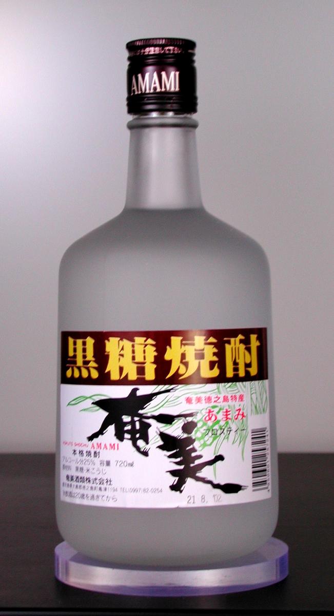 【全品P3倍 5/18～5/20限定】黒糖焼酎 奄美フロスティーボトル 25°720ml 鹿児島県 奄美酒類[長S] 父の日 早割