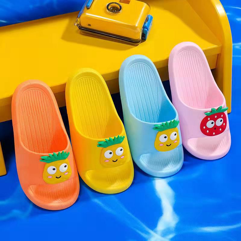 子供 スリッパ 春用 夏用 パイナップル キッズルームシューズ 室内履き 兄弟 姉妹 洗える お揃い かわいい 滑り止め トイレ用 パイナップル柄 イチゴ柄 苺14.5cm 15.5cm 16.5cm 17.5cm 18.5cm 19.5cm 20.5cm 送料無料
