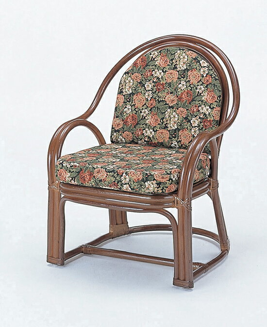 籐アームチェアー