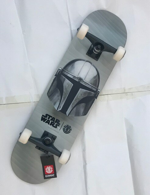 メーカー名 【ELEMENT】エレメントSkateboard スケートボード　サイズ8.0　 商品説明 【ELEMENT】8.0コンプリートスケートボード STAR WARS BESKAR COMPLETE 　エレメント スケボーの知識がなくてもすぐに始められるアイテムを揃えています。 送料