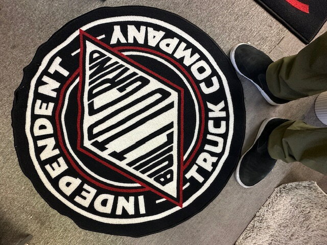 INDEPENDENT Trucks��BTG SUMMIT RUG����ǥ��ڥ�ǥ�� �ȥ�å����饰�ޥå�