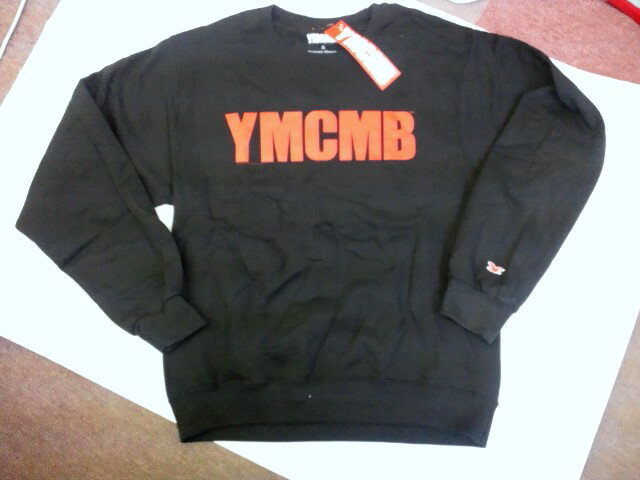 YMCMB ヤング・マネー／キャッシュ・マネー・ビリオネアズ 黒トレーナー