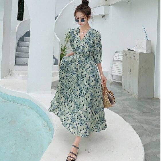 ワンピース 袖あり ロングワンピ ミモレ丈 レディース 水彩 シフォン ワンピ ドレス 五分袖 きれいめ 大人可愛い カジュアル フェミニン ハイウエスト おし...