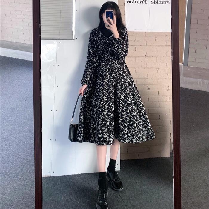 レイヤード風 ワンピース ロングワンピ 袖あり 花柄 ハイネック レディース きれいめ カジュアル ミモレ丈 長袖 おしゃれ 大人 可愛い ワンピ ドレス フェミニン Aライン 重ね着 体型カバー ブラック 黒 春 秋 冬 20代 30代 40代 50代