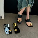 サンダル トング ミュール パンプス レディース 靴 シューズ スクエアトゥ メタリック カジュアル きれいめ 可愛い ぺたんこ フラット 歩きやすい ゴールド ブラック 黒 シルバー 春 夏 秋 20代 30代 40代 50代