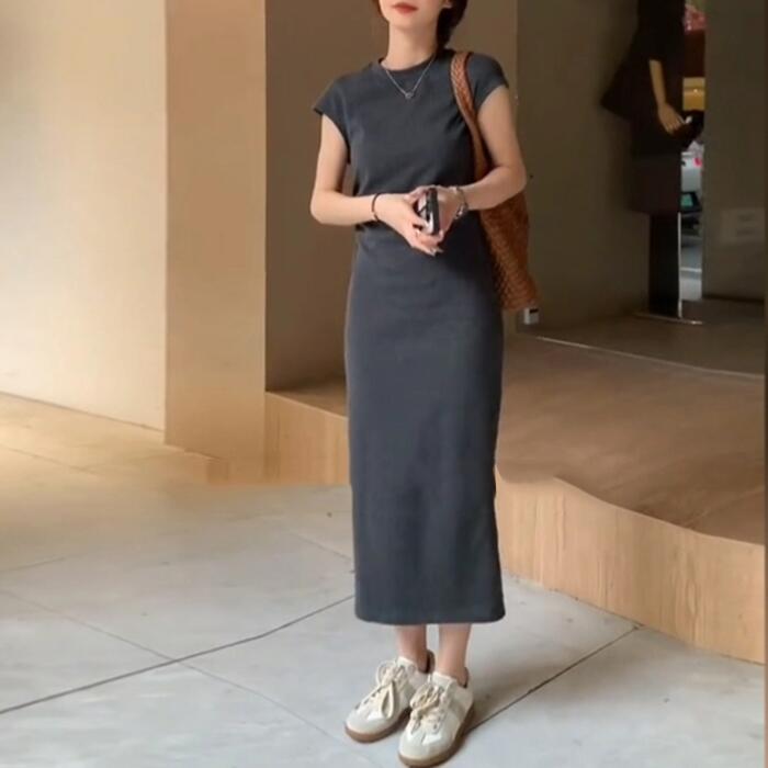 ワンピース Tシャツワンピ ワンピ ドレス レディース きれいめ カジュアル おしゃれ ミモレ丈 大人 可愛い フェミニン スリム タイト ナチュラル 楽ちん ...