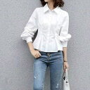 トップス シャツ ブラウス タック ペプラム エレガント レディース 大人 可愛い きれいめ カジュアル フェミニン 長袖 フレア 上品 通勤 オフィス シンプル 体型カバー レッド 赤 ホワイト 白 春 冬 秋 20代 30代 40代 50代