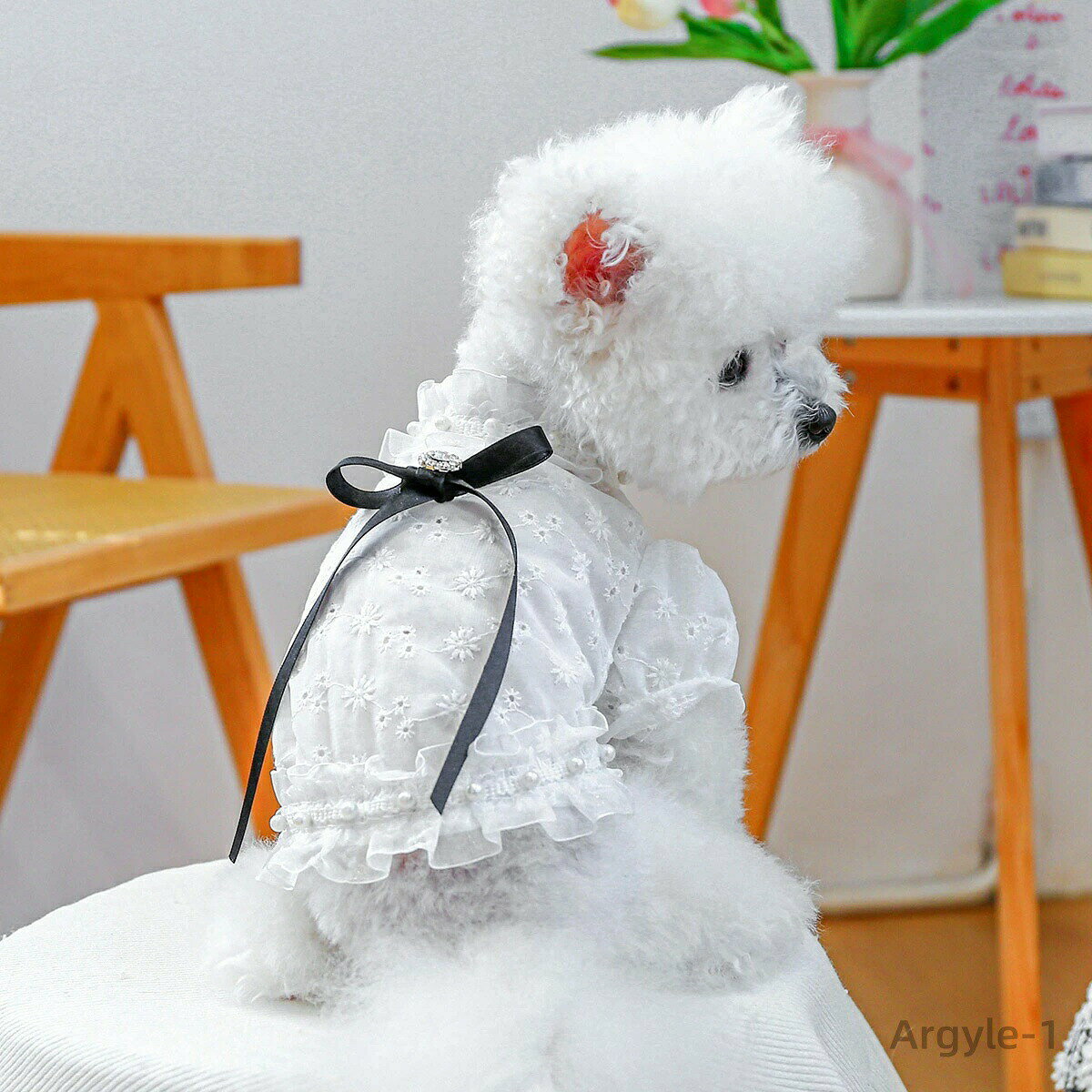 【送料無料】ドッグウェア 犬服 シャツ 犬 服 白シャツ リボン付き レース 透かし 可愛い 夏服 春服 刺? 腹開き 春 夏 秋 小型犬 男の子