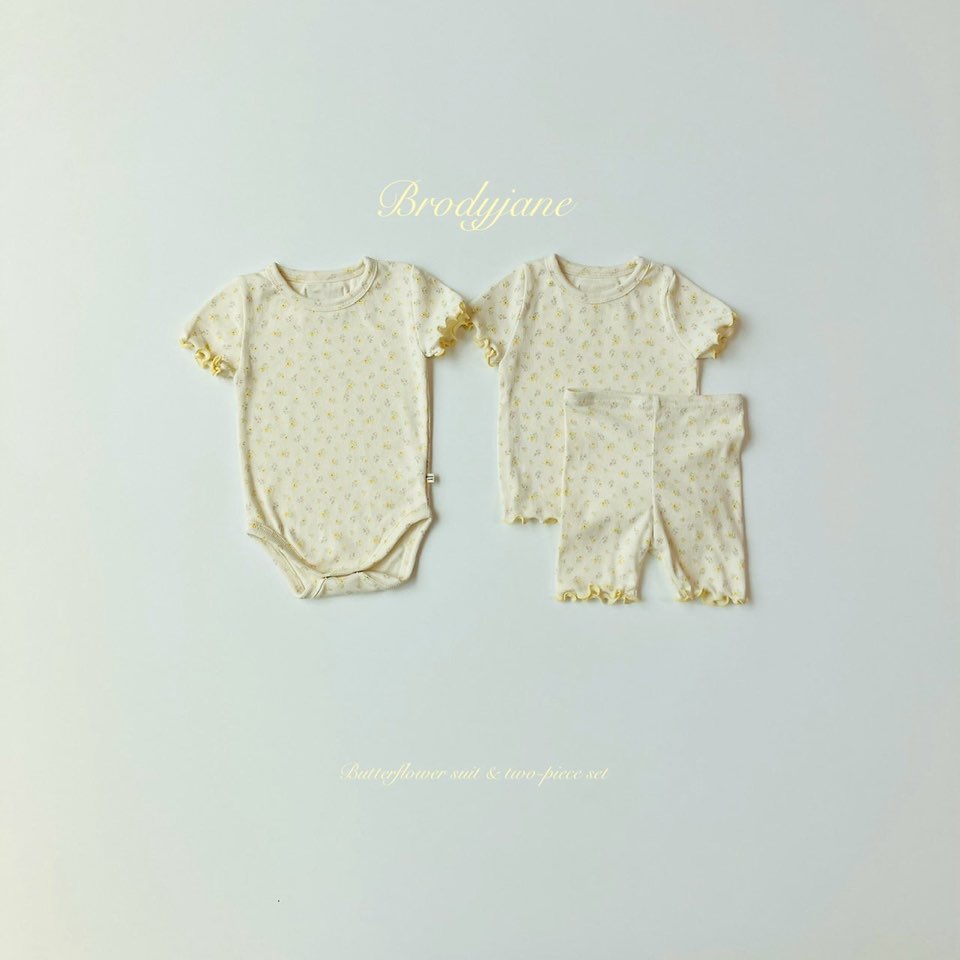 【送料無料】Yellow Series/Baby outfit set / Baby suit / Bib / Bonnet / Socks 韓国子供服通販 リリキッズ lilikids Brodyjane ベビーロンパース ベビーソックス 韓国子供服 ベビー服 スタイ セット 出産祝い