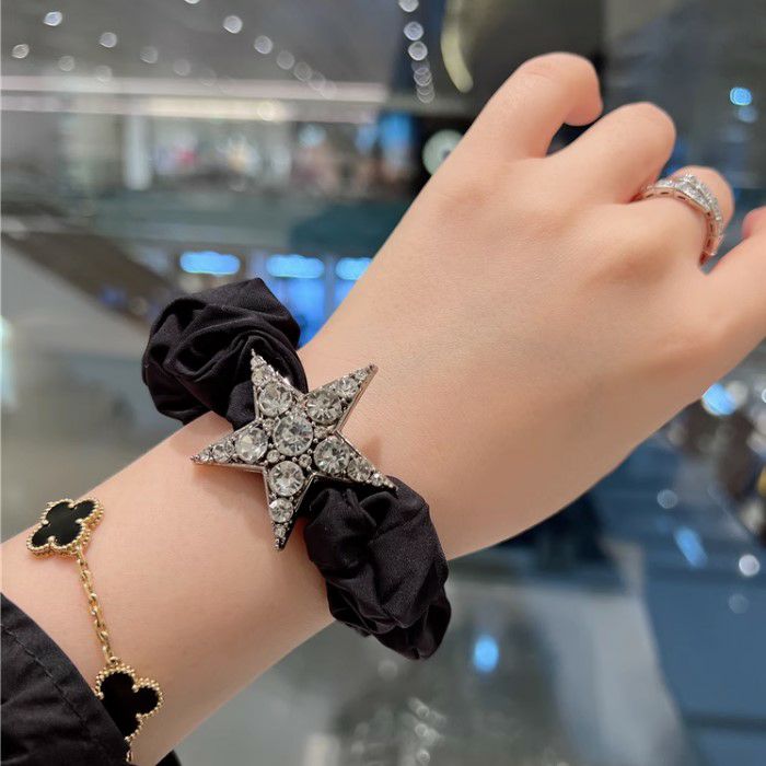 2023年 春夏 新作 予約 バロック スター ビジュー シュシュ