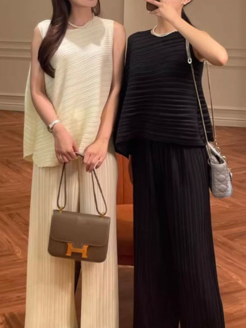 【送料無料】2025 SS 新作 2color アシンメトリー トップス ＋ ワイド パンツ セットアップのサムネイル