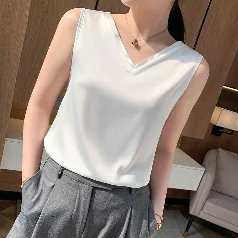 ・スタイル: 日韓風、簡約風、快適休間・カテゴリ: 肩帶型・フィット: ゆったり型・丈: 普通丈・柄: 無地・主な素材: ポリエステル繊維・主素材含有率: 95%以上・カラー展開: 白色、灰色、黒色、香檳色、墨緑色、豆蔻蘭、豆沙緑、磚紅・サイズ展開: S、M、L、XL、XXL、3XL・性別: 女性・肩帶: 不可脱着・伸縮性: 微彈