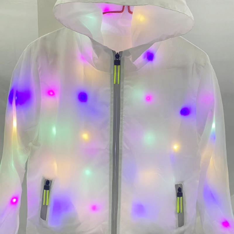 キッズ 服 セットアップ 男の子 女の子 長袖 フーディ 長ズボン 発光 LED ライト ロック ステージ 衣装 ホワイト 柔軟 素材 厚手 オールシーズン ユニセックス カジュアル スタイル 日常使い パフォーマンス ウェア 光る デザイン 子供服 ロ