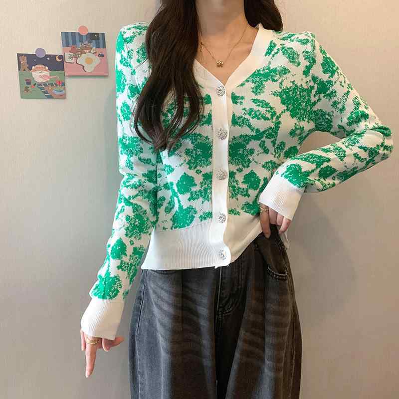 Work Clothes （Office） - Vネック ニットカーディガン レディース ベージュ系 秋冬用 通勤 普段使い 高級感 長袖 伸縮性 綿混 快適}