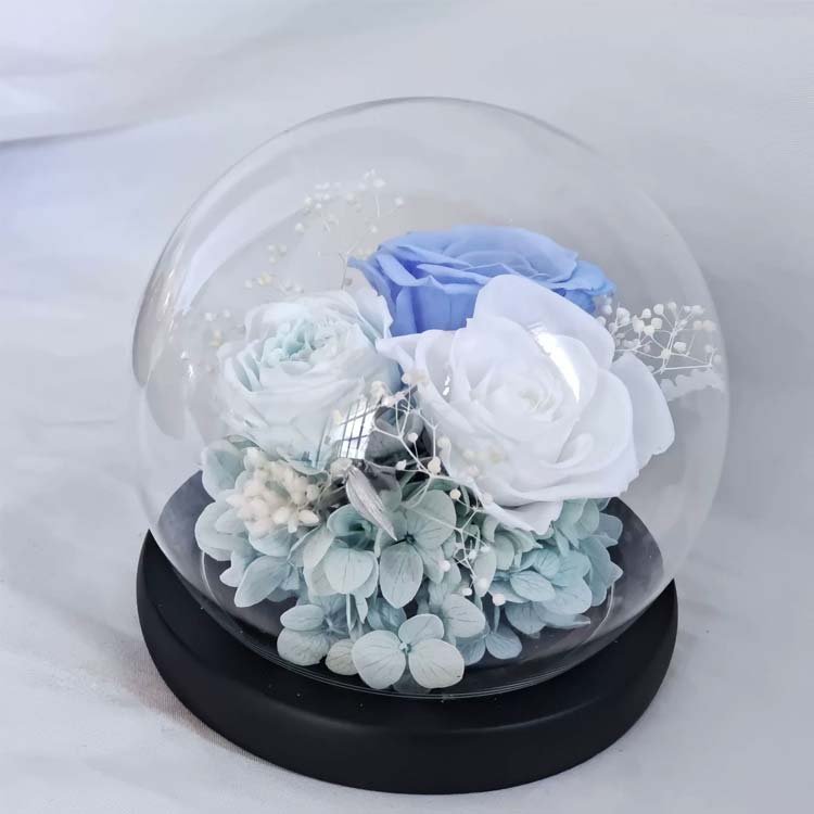 プリザーブドフラワーガラスドーム バラ 枯れない 母の日 花ギフト ブリザードフラ...