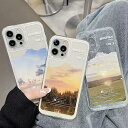 商品説明風景のお洒落なiPhoneケース。綺麗で美しい季節の空の写真を使用したシンプルでかわいい、かっこいいデザイン！朝焼け夕焼けの様々な表情の太陽、雲、空がいつでも楽しませてくれます★カラークリア(海の青い空)、クリア(森の燃える雲)、ク...