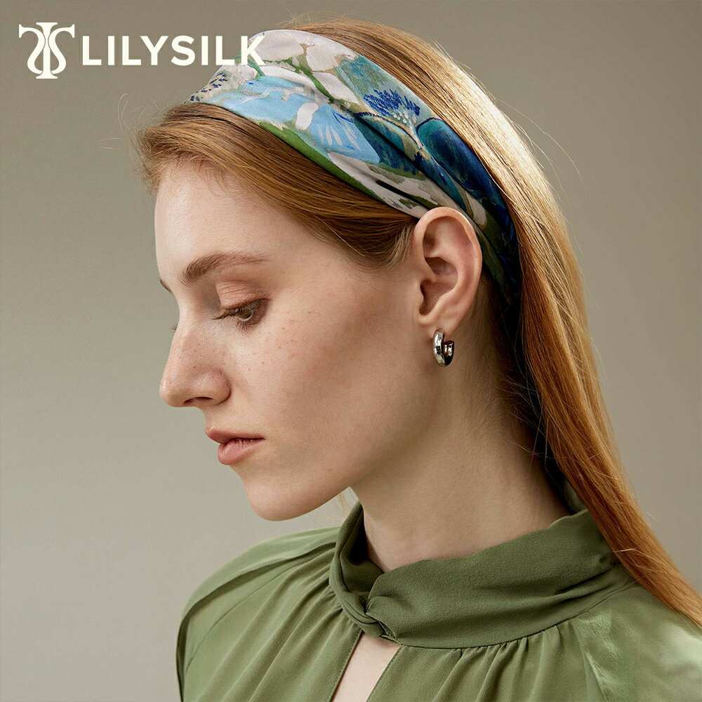 LILYSILK(リリーシルク) シルク スカーフ 大判 バッグ 日焼け バンダナ レディース 正方形 花柄 シルク100% ハンカチ 髪 首飾り 母の日 ギフト プレゼント