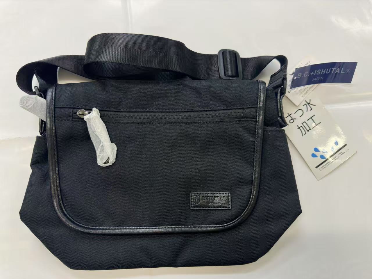 【送料無料】B.C. ISHUTAL (イシュタル) ショーダバッグ　ブラック