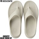 DESCENTE ENERZITE CALM THONG V2 BEIGE so223lth42-beg0 フランス語で「滑降」の意味する"DESCENTE デサント"をブランド名とする日本発信のスポーツウエアブランド。ブランドロゴであるスピリットマークは、スキーの基本技術である「直滑降」「斜滑降」「横滑り」を表現。基本に忠実なものづくりをという信念を表現し、常に最も優れたものに目を向け、時代のニーズを先取りし、積極的に製品化してゆく果敢なデサントスピッリットのシンボルマークとなっています。スキーウエアやスイムウエア、サイクリングウエアなど数多くのスポーツに特化したウエアを開発し、常に最新技術の応用に挑み続ける日本を代表するブランドです。 ランニングモデル"ENERZITE エナザイト"をベースにフリップフロップスライドデザインにリファインした"ENERZITE CALM THONG V2"が登場。クッション性を生み出す厚めのミッドソールが抜群のフリップフロップサンダル。2021年に展開した同モデルから硬度を下げ、さらに足当たりとクッション性が向上した"V2"モデル。また、安定性を考慮して、つま先の反りを少なくし、底面をフラットにした。さらに、アナトミカル形状のフットベッドが土踏まずを包み込むようなフィット感を演出。デザントが提案する新たなリカバリースライドを是非お試し下さい。 横幅が広い方はワンサイズ大きめをお勧めします。 最新入荷情報やお得な情報を毎日配信中!! ご登録はこちらから→メルマガ