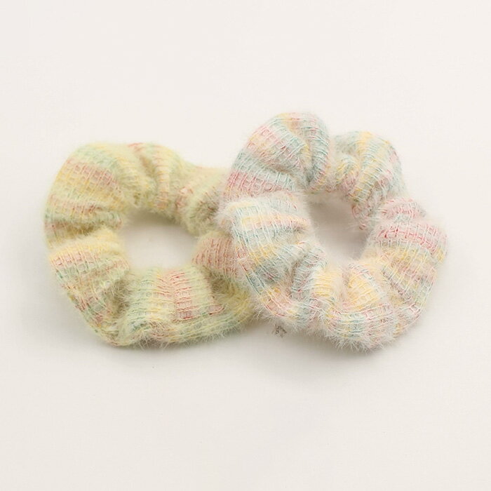 【ふわふわ ミックスカラー ニット シュシュ 4色セット 】ヘアゴム ヘアアクセサリー ス 癒し 可愛い 韓国 韓国系 送料無料 Shes
