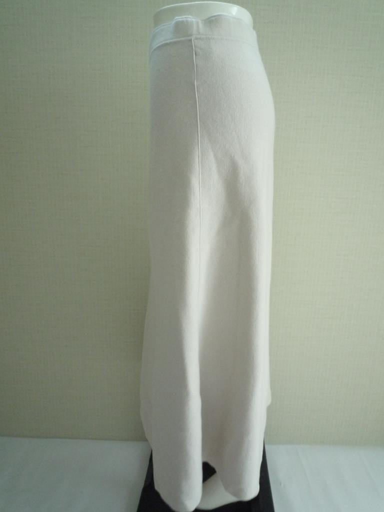 【中古】23区 カシミヤ混ロングニットスカート 《★★★★ 数回使用もしくは未使用に近い》 23区 スカート ニットスカート ロングスカート カシミヤ 美品 秋冬 lincrowd-10000032 ブランドリユース・リンクラウド サンプル画像3