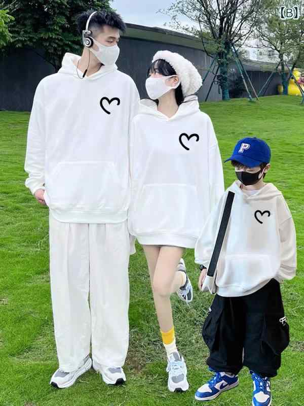 2025年の赤 服 親子の 3人または 4人の 家族 秋冬 パーカーフーディー トレーナートップス 長袖 2