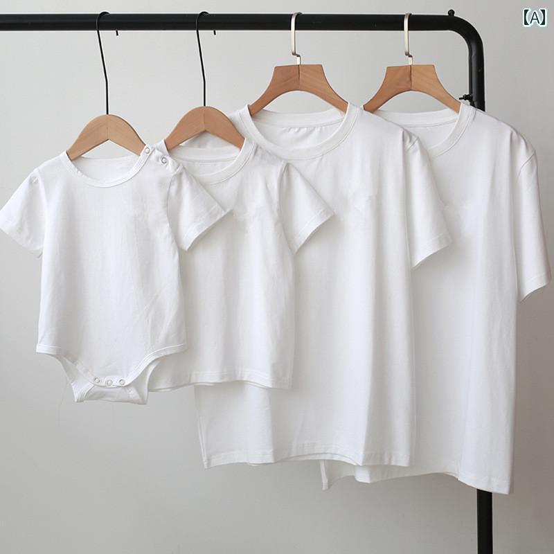 3〜 4人 家族 100日分の 親子 夏 白の Tシャツ 半袖の 黒 5人 ポートレートスタジオ 写真 撮影 ファミリー ペアルック