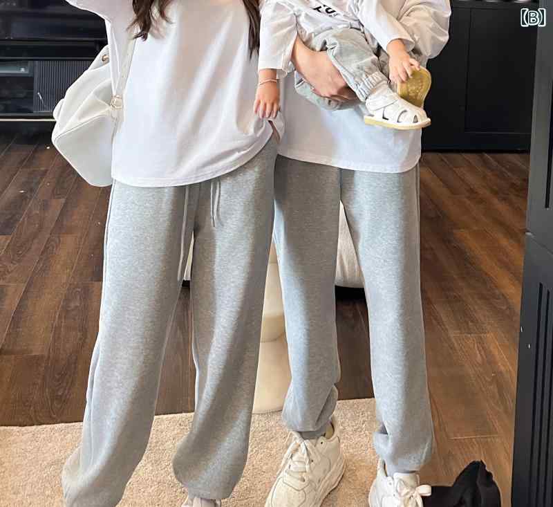 3〜 4人家族 韓国 シャツ 赤ちゃん セットアップ シンプル スウェット プリーツスカート 2