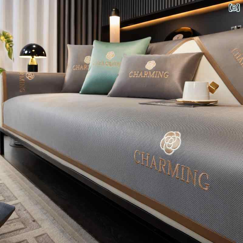 ソファ マット クッション 夏 涼しい クール 快適 カバー 固定 滑り止め 2025 スタイル インテリア リビングルーム おしゃれ