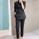 豪華 ブラックフォーマルスーツ 夏用 女性用 細 ベルト 半袖 30mm丈 クロップド パンツ ツーピー.シンプルスタイルかわいい