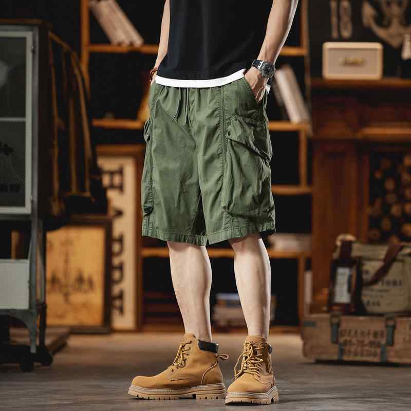 ハーフパンツ メンズ 男性用 カーゴパンツ ミリタリー ワークパンツ ショートパンツ 無地 短パン ズボン 薄手 通気性 普段使い アウトドア ブラック グリーン カーキ ブラウン・スタイル: アメリカンレトロ・対象: 18-24歳・パンツの種類: ワークパンツ・パンツのシルエット: ストレート・パンツ丈: ショート・股上: 普通・ベルト: なし・フロント: ひも・厚さ: 薄手・柄: 無地・素材: 綿・メイン素材: 綿・メイン素材の混率: 98%・利用シーン: カジュアル・裾: ストレート・加工: 防しわ加工・ディテール: マルチポケット・伸縮性: あり・色: ブラック.グリーン.カーキ.ブラウン・サイズ: S.M.L.XL.2XL.3XL・対象年齢: 成人・対象性別: 男性・カテゴリー: カジュアルパンツ・素材の特徴: 通気性