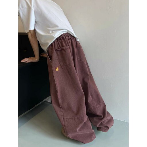 デニムパンツ メンズ ウォッシュ加工 ストレート ゆるめ コットン 酒紅色 ポケット飾り 春秋 デニムパンツ メンズ ウォッシュ加工 ストレート ゆるめ コットン 酒紅色 ポケット飾り 春秋