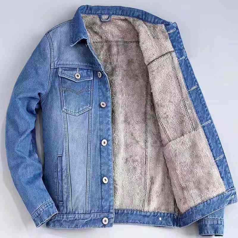 デニムジャケット メンズ Gジャン 裏起毛 防寒 厚手 冬服 あったか アウター 長袖 トップス 襟付き カジュアル ゆったり 普段使い・商品カテゴリ: ジャケット・スタイル: 港風・対象年齢: 18-24歳・襟型: 翻領・フィット: ルーズ・前立て: シングルブレスト・フード: なし・厚さ: 厚手・柄: 無地・誤差範囲: 1-3cm・在庫: あり・対象: 成人・生地: デニム・主な生地の組成: 綿・主な生地の組成の含有量: 65%・裏地: ポリエステル繊維・裏地の組成含有量: 90%・適用場面: 日常・ディテール: -・裾のデザイン: ストレート・加工: ノンアイロン・着丈: レギュラー・ポケット: サイドシームポケット・着方: 羽織り・袖丈: 長袖・カラー: ダークブルー（裏起毛）.ライトブルー（裏起毛）.ダークブルー（通常）.ライトブルー（通常）・サイズ: M.L.XL.XXL.XXXL.XXXXL・袖のタイプ: 通常袖・対象性別: 男性・素材機能: -