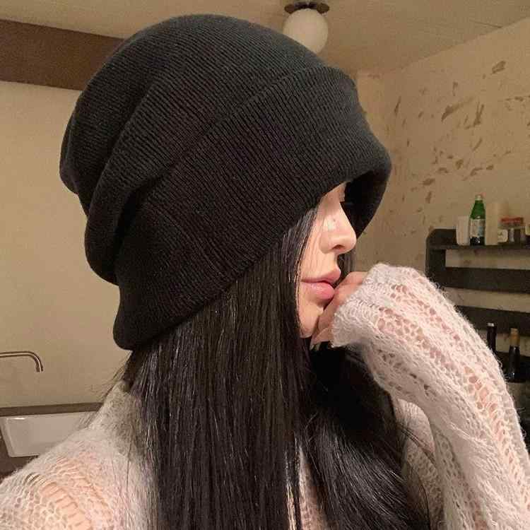 ニット帽 男女兼用 暖かイヤーマフ 羊毛 伸縮性 帽子 ブラック ベージュ グレー ブラウン レッド 秋冬 防寒 通勤 通学 かわいい 小顔効果 ゆったり(x2)