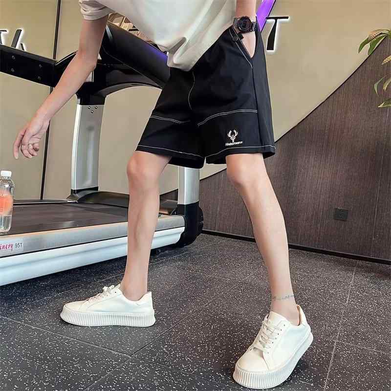 ハーフパンツ メンズ 男性用 カーゴパンツ ショートパンツ スポーツ カジュアル 高腰 膝丈 黒・スタイル: スポーツカジュアル・カテゴリ: カーゴパンツ・パンツ丈: 五分丈/ハーフパンツ・ウエスト: ハイウエスト・フロント: ひも・厚さ: 薄手・対象: ティーンエイジャー.成人・素材: 竹繊維.ポリエステル・素材構成: ポリエステル・シーン: スポーツ・裾: ストレート・加工: ノンアイロン・伸縮性: 微ストレッチ・カラー: ブラック・サイズ: M.L.XL.2XL.3XL