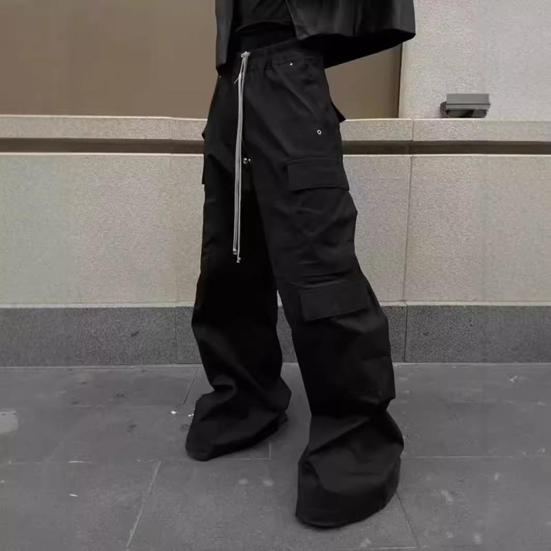 パンツ 男性用 黒 カーゴパンツ 春夏 ワークパンツ ワイドレッグ カジュアルパンツ 普段使い・スタイル: アメリカン・対象: 18-24歳・種類: カーゴパンツ・パンツの長さ: フルレングス・フィット: ルーズ・ウエスト: ミドルウエスト・ベルト: なし・フロント: ひも・厚さ: 薄手・柄: 無地・素材: ポリエステル68%・シーン: デイリー・裾: ストレート・ディテール: ポケット・ストレッチ: ややあり・色: ブラック・サイズ: M, L, XL, XXL, XXXL・対象: メンズ・製品カテゴリ: カジュアルパンツ