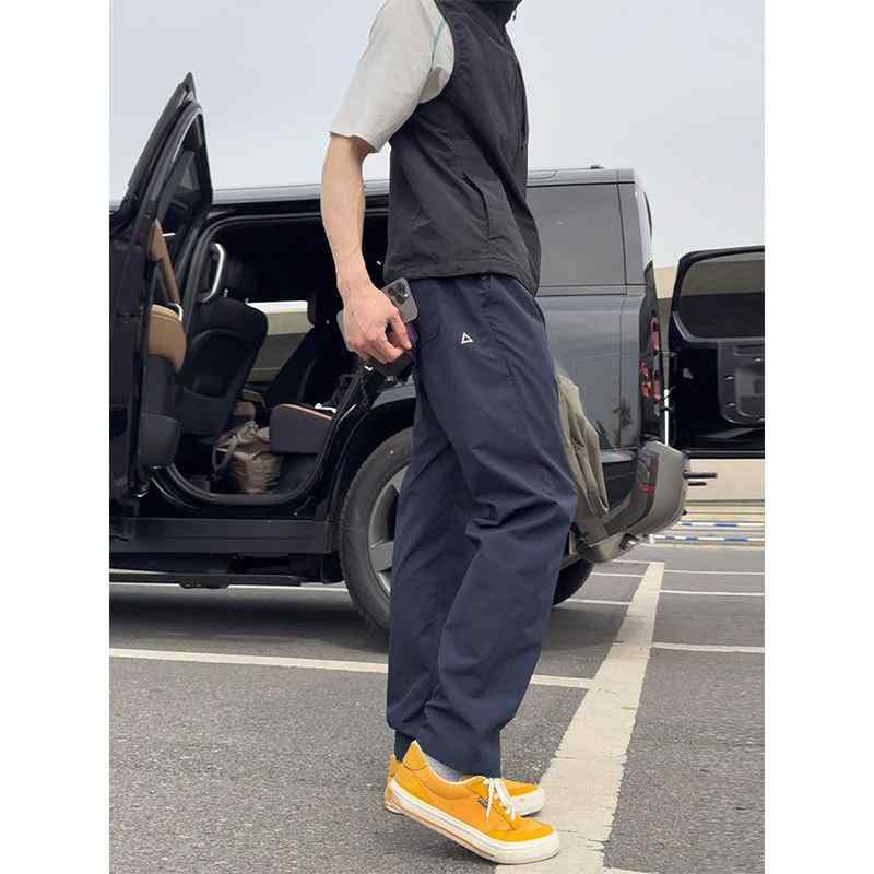 パンツ メンズ ワークパンツ アウトドア 防水 速乾 ストレート カーゴパンツ 登山 ズボン 春夏 ミリタリー カーキ ブラック ネイビー・・対象: 10代.20代・パンツ丈: フルレングス・パンツ型: ストレート・股上: 普通・ベルト: 有り・前開き: ジッパー・・柄: 無地・素材: ポリエステル繊維・主な素材構成: ポリエステル・シーン: カジュアル・裾: ストレート・加工: 防しわ加工・ディテール: ボタン・伸縮性: ハイストレッチ・色: ダークブルー.ブラック.アーミーグリーン.カーキ・サイズ: S.M.L.XL.2XL.3XL.4XL・対象: メンズ・アイテム: カジュアルパンツ