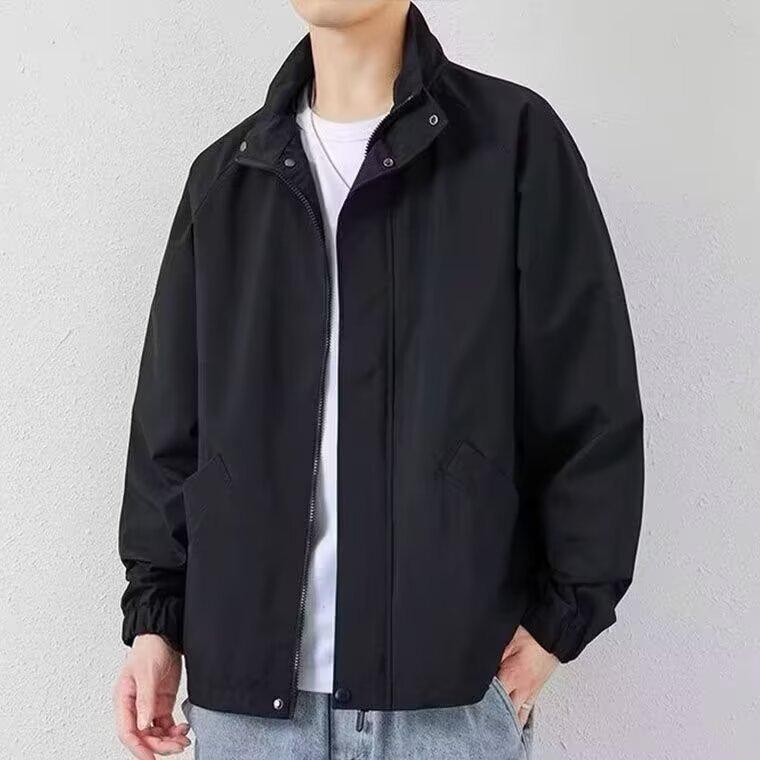 ジャケット メンズ 男性用 ブルゾン 春秋 スポーティー カジュアル ブラック 黒 普段使い アウター トップス 耐摩耗 伸縮性 ポリエステル・商品カテゴリ: カジュアルスーツ・素材機能: 耐摩耗・スタイル: 流行・対象年齢: 24-35歳・襟の形: 立ち襟・シルエット: ルーズ・前立て: ジッパー・フード: なし・・柄: 無地・対象: 青少年.成人（男性）・メイン素材: ポリエステル繊維 90%・適用シーン: 日常・袖丈: 長袖・色: ブラック・サイズ: M, L, XL, 2XL, 3XL, 4XL, 5XL・着丈: レギュラー