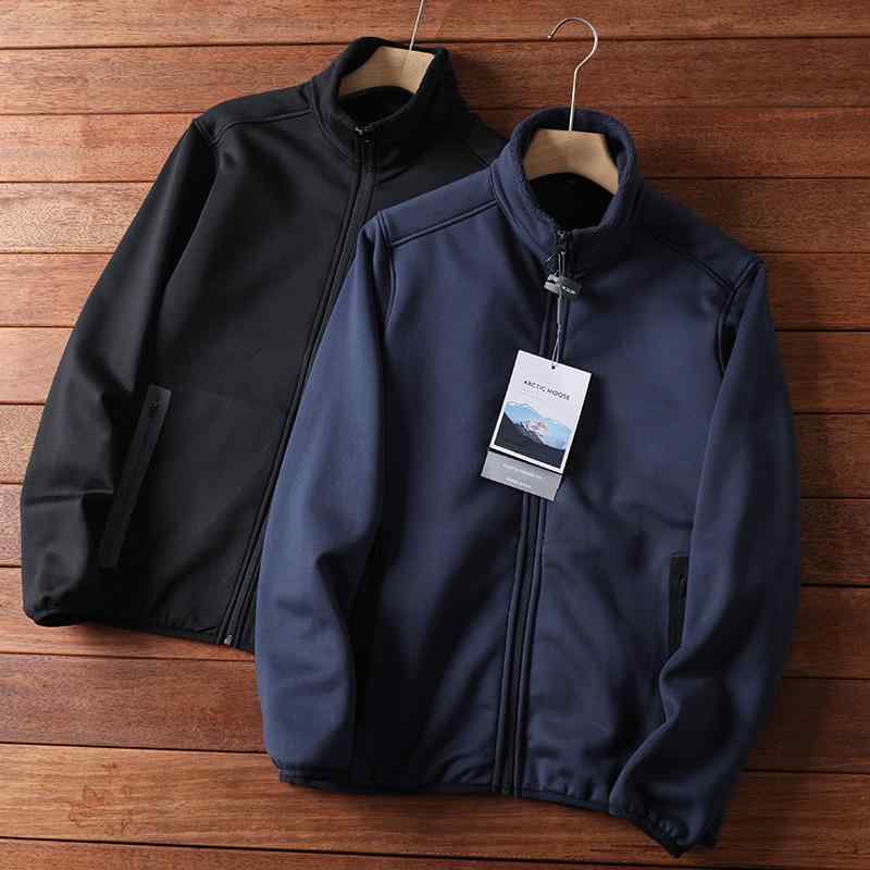 ジャケット メンズ 男性用 アウトドアウェア フリース 裏起毛 秋冬 防寒 立襟 トップス 長袖 伸縮性 ブラック 黒系 ブルー系