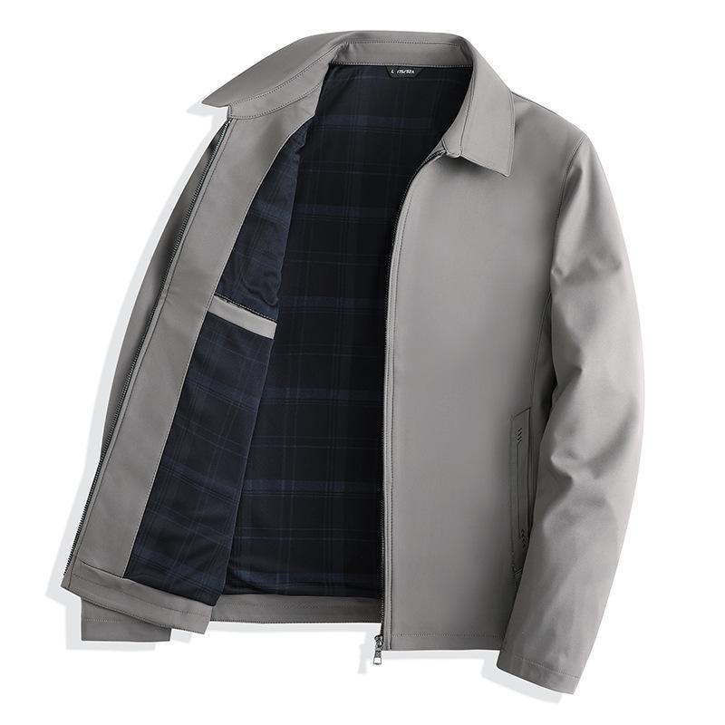 ジャケット メンズ 紳士服 向け ビジネス カジュアル 薄手 アウター ポリエステル 多ポケット 無地 春秋 カーキ ネイビー ブラック・カテゴリ: ジャケット・スタイル: 向け・対象: 35歳以上のビジネスマン・襟の形: 襟付き・シルエット: レギュラー・前立て: ジッパー・フード: なし・厚さ: 薄手・柄: 無地・誤差範囲: 1～3cm・素材: ポリエステル繊維（ポリエステル）・裏地: ポリエステル繊維（ポリエステル）・シーン: カジュアル・ディテール: マルチポケット・裾の形状: ストレート・加工: 防しわ加工・着丈: 標準・ポケット: ジッパー付き・着方: アウター・袖丈: 長袖・袖のタイプ: シャツ袖・カラー: カーキ.ダークブルー.ブラック・サイズ: M.L.XL.2XL.3XL.4XL・対象年齢: 成人・性別: 男性