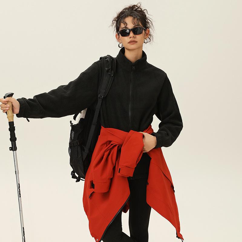 マウンテンパーカー メンズ レディース 防風 防水 ジャケット 秋冬 3way 撥水 アウター ジャンパー ブルゾン 配色 切り替え フード付き 登山 アウトドアウェア カジュアル スタイル・商品カテゴリ: ジャケット・スタイル: ストリート・対象: 24-35歳の方向け・襟のタイプ: 立ち襟・フィット: ルーズ・フロント: ジッパー・フード: あり・・柄: 無地.配色・主な素材: ポリエステル・裏地: ポリエステル・シーン: 日常・ディテール: 配色・裾: ストレート・加工: アイロン不要・着丈: レギュラー・ポケット: サイドシームポケット・着用方法: アウター・袖丈: 長袖・袖のタイプ: レギュラー・対象年齢: 成人・対象性別: 男性・機能性: 透湿性.耐摩耗性.防風