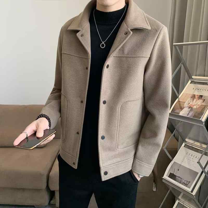 ジャケット メンズ 男性用 秋冬 韓国 スリムフィット カジュアル ウール混 アウター 豪華感 テーラード襟 ポリエステル ブラウン ブラック・商品カテゴリ: ジャケット・スタイル: 韓国スタイル・対象年齢層: 18-24歳・襟の形: スーツ襟・フィット: レギュラーフィット・フロント: シングルブレスト・フード: フードなし・・柄: -・誤差範囲: 1-3cm・素材: ポリエステル・表地素材: ポリエステル繊維・裏地素材: ポリエステル繊維・シーン: カジュアル・ディテール: -・裾の形状: ストレートヘム・加工: アイロン不要・着丈: レギュラー丈・ポケット: サイドシームポケット・着方: アウター・袖丈: 長袖・袖のタイプ: レギュラー袖・カラー: ブラウン, ブラック・サイズ: M, L, XL, 2XL, 3XL・対象: 大人, , メンズ