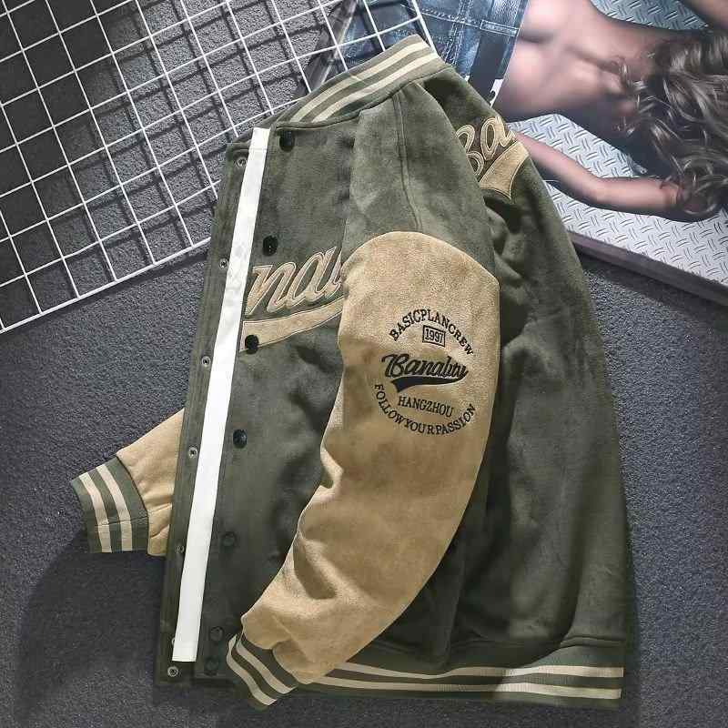 ジャケット メンズ 男性用 秋冬物 ブルゾン スエード調 刺繡入り スタジャン 野球服 アウター トップス ゆったり ルーズフィット 緑 黒・商品カテゴリ: ジャケット・スタイル: 港風・対象年齢: 18-24歳・シルエット: ルーズ・前立て: シングルブレスト・フード: なし・厚さ: 薄手・柄: -・素材: スエード・主な素材: ポリエステル75%・シーン: 日常・ディテール: プリント・裾のデザイン: ストレート・着丈: レギュラー・着用方法: アウター・袖丈: 長袖・カラー: グリーン.ブラック・サイズ: M.L.XL.2XL・袖のタイプ: 通常袖