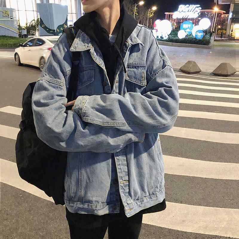 ジャケット メンズ デニム 春秋物 韓国 ゆったり Gジャン ウォッシュ加工 カジュアル 長袖 トップス ブラック ブルー ホワイト・素材: 綿68%.デニム・カテゴリ: ジャケット・スタイル: 韓国・対象: 若者・襟の形: 襟付き・フィット: ゆったり・前立て: シングルブレスト・フード: なし・・柄: 無地・袖丈: 長袖・袖のタイプ: レギュラー袖・在庫: あり・対象年齢: 成人・対象性別: メンズ・着丈: ミドル丈(50cm＜着丈≤65cm)・色: ブラック.ブルー.ホワイト(インナー)・サイズ: S.M.L.XL.XXL.XXXL・用途: カジュアル・服の裾のデザイン: ラウンドテール